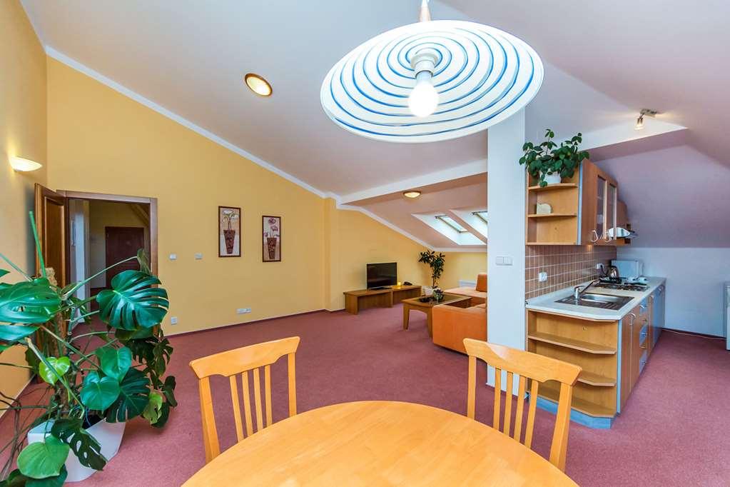 Hotel Horal Roznov pod Radhostem Room photo